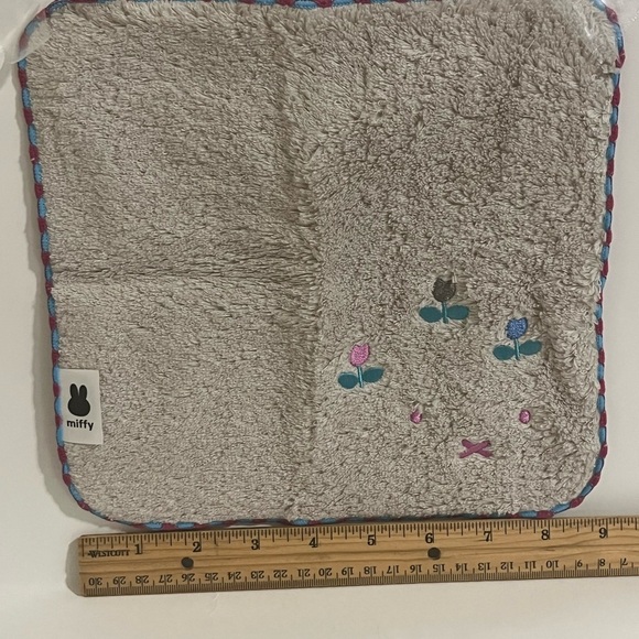 Miffy Face/Hand Towel - Picture 6 of 8
